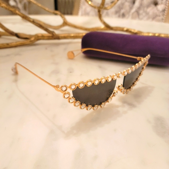 COPY - Authentic Gucci GG0364 Swarovski crystal sunglasses - Picture 3 of 3
